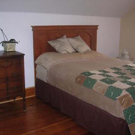 Koch Haus Bed And Breakfast Stratford Exterior foto