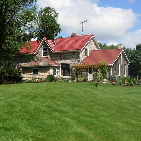 Koch Haus Bed And Breakfast Stratford Exterior foto