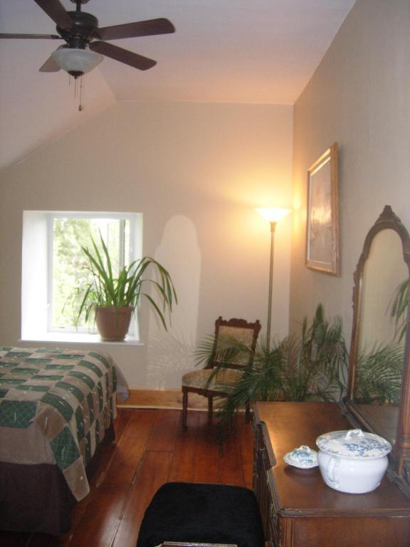 Koch Haus Bed And Breakfast Stratford Habitación foto