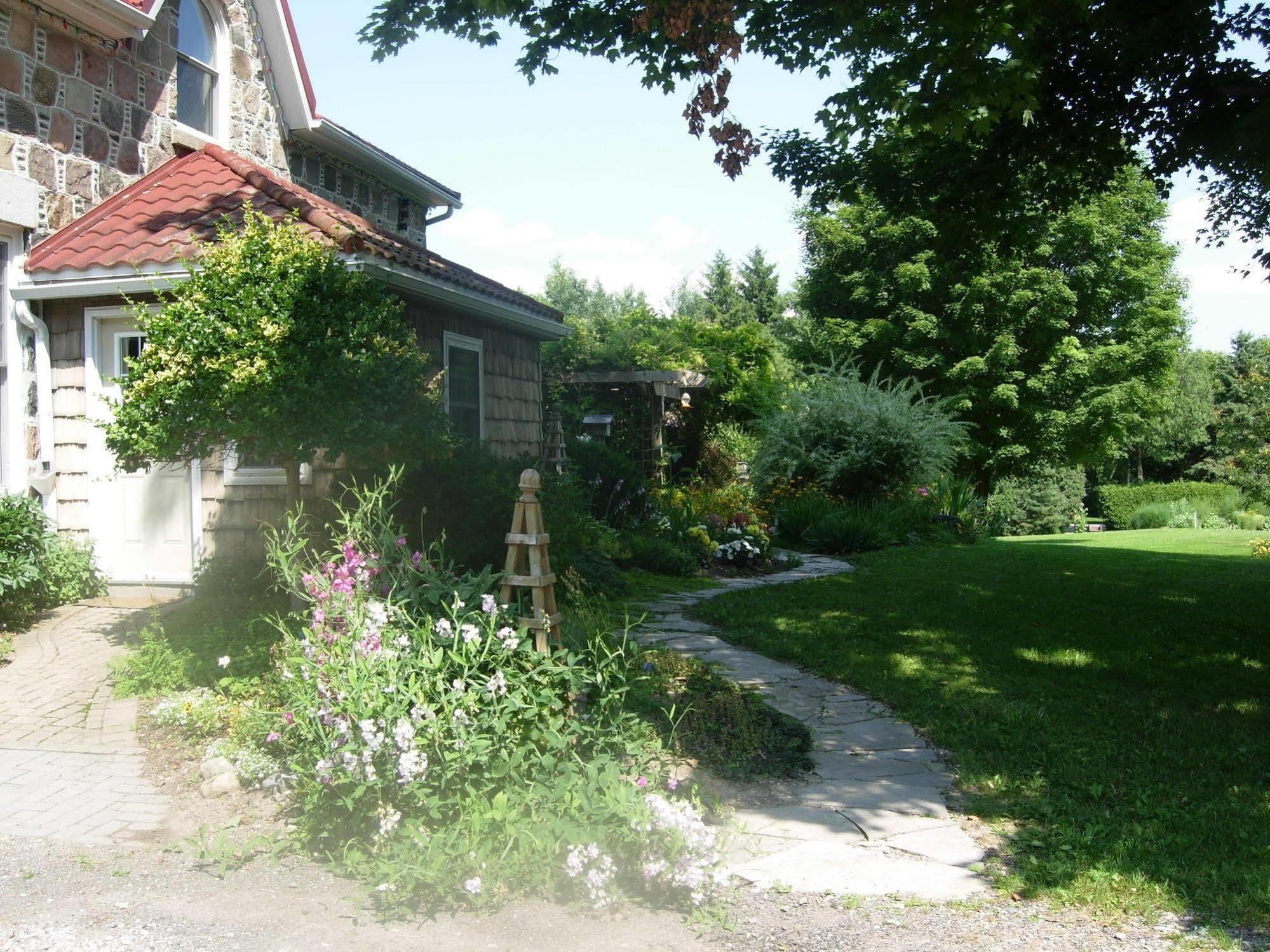 Koch Haus Bed And Breakfast Stratford Exterior foto